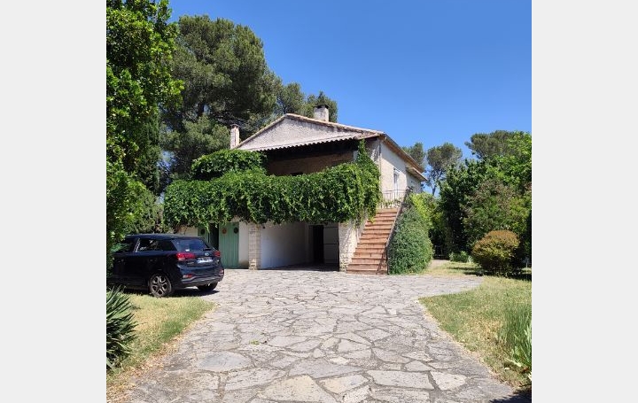 Villa   LANGLADE  160 m2 350 000 € 