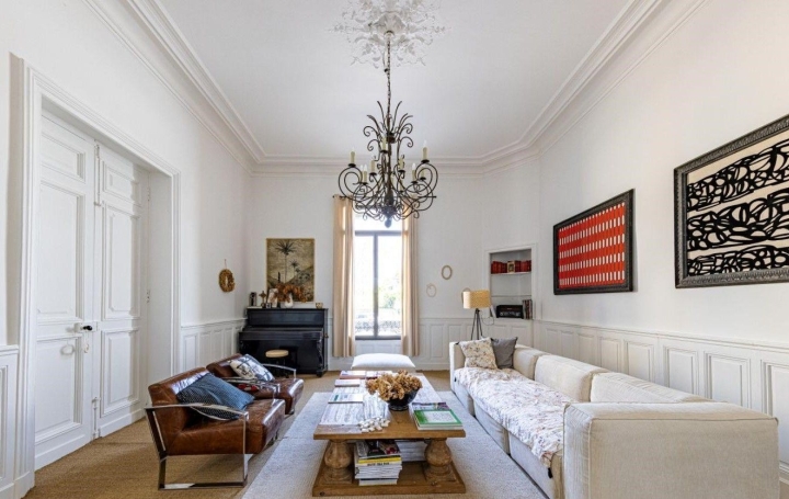  AIGUES-VIVES IMMO House | AIGUES-VIVES (30670) | 233 m2 | 895 000 € 