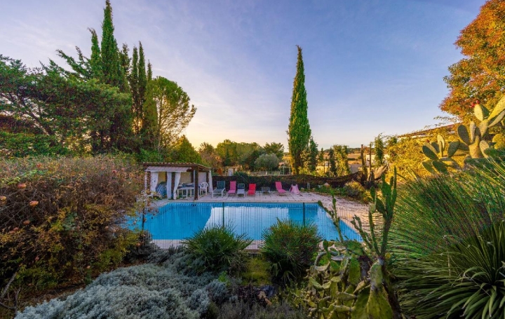 Maison   AIGUES-VIVES  200 m2 545 000 € 