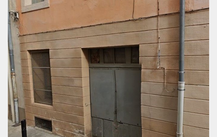  Annonces VAUNAGE Local / Bureau | NIMES (30900) | 20 m2 | 220 € 