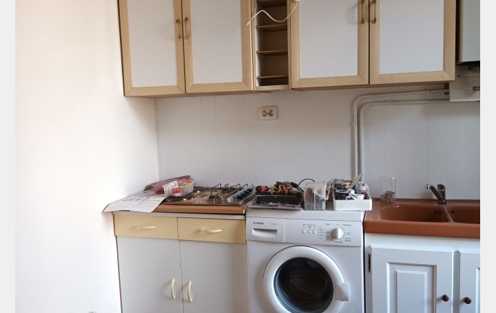  Annonces VAUNAGE Appartement | NIMES (30900) | 37 m2 | 526 € 