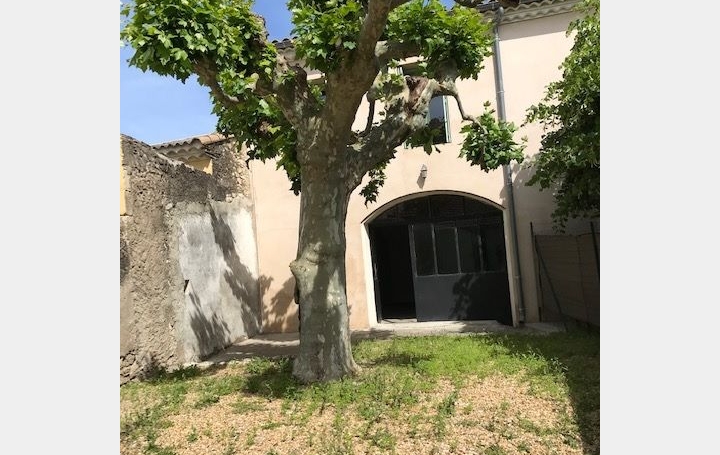  Annonces VAUNAGE Maison / Villa | MILHAUD (30540) | 50 m2 | 852 € 