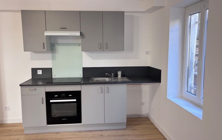  Annonces VAUNAGE Appartement | NIMES (30900) | 38 m2 | 580 € 