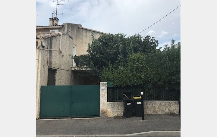 Maison   NIMES  73 m2 1 019 € 