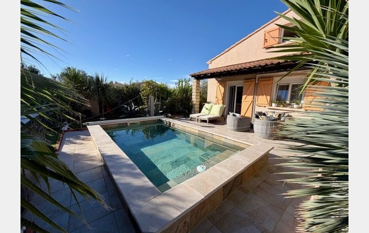 Villa   LUNEL  132 m2 477 000 € 